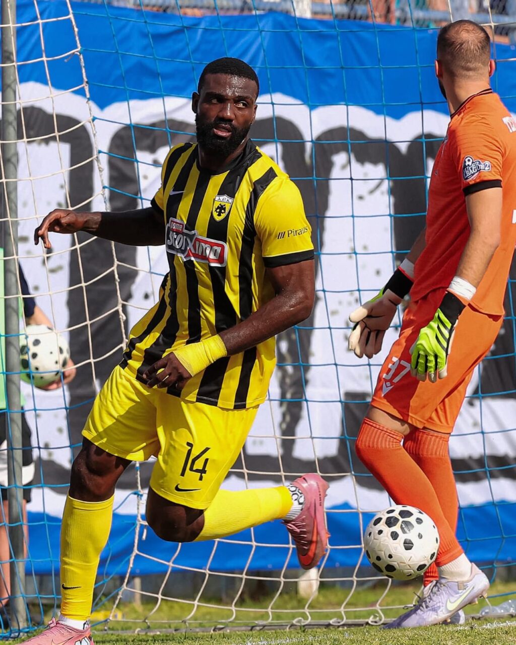 4347bfc9-72f8-479e-840b-e169dbd91dd9