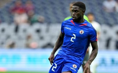 504_sport_Media365-Sport-News_66c_d3e_9f2285729fe3f2c68d6efb3853_mercato-angers-signe-librement-arcus_carlens-arcus-haiti-1024x536