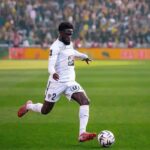 Carlens Arcus blessé lors de la victoire d’Angers (1-0) sur la pelouse de Nantes.