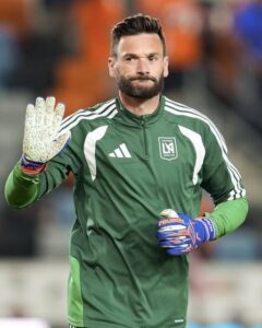 683861952_1328375972741454_2207785491553552268_n